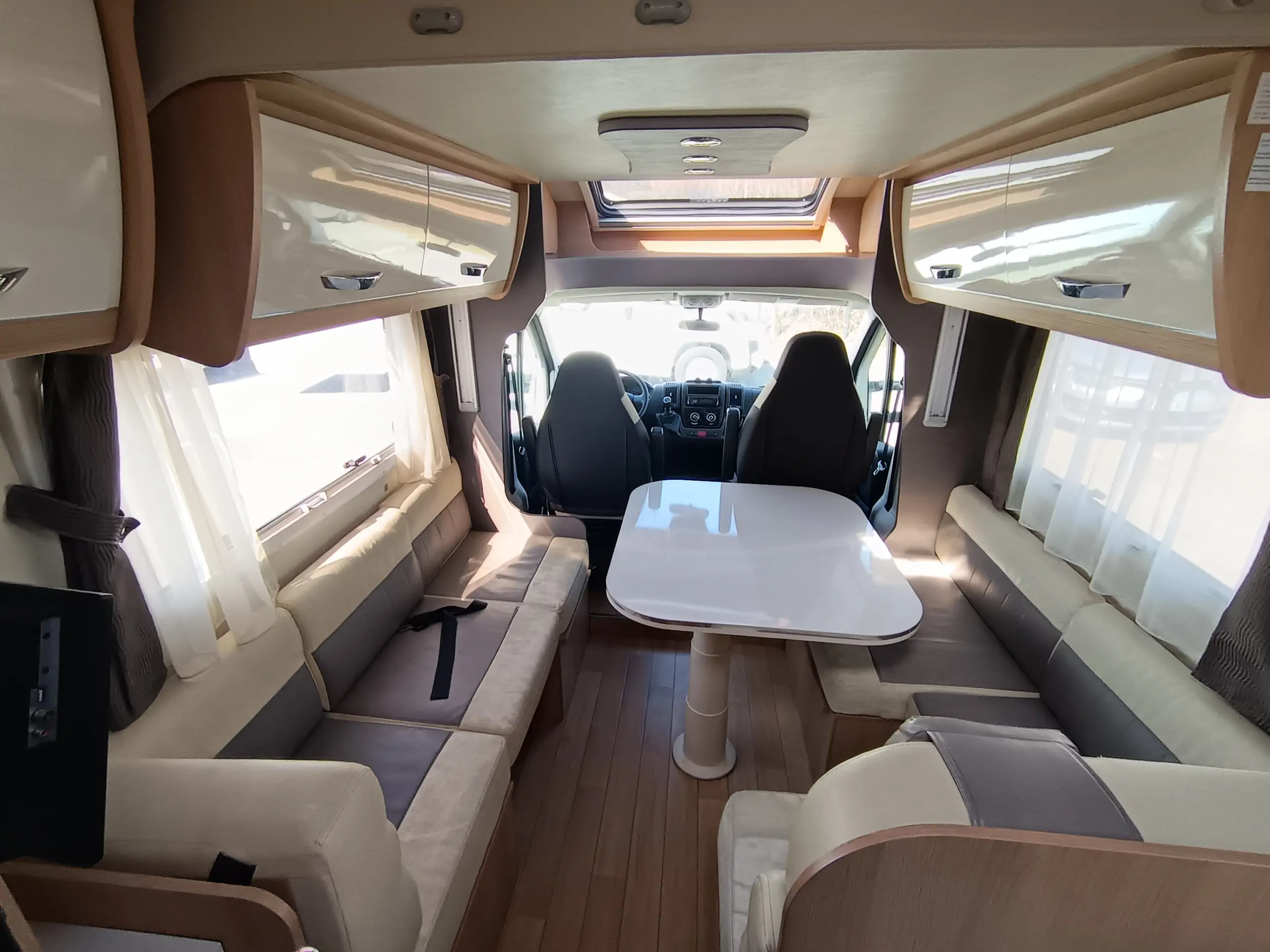 Image MC LOUIS MC4 322