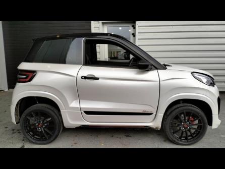 LIGIER JS 60 Sport ULTIMATE DCI BLANC NACRE METAL voiture sans permis Ã  partir de 14 ans à vendre à Charleville-Mézières - Image n°4