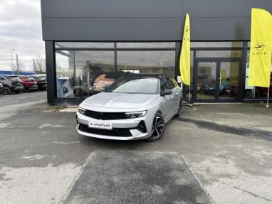 Voir le détail de l'offre de cette OPEL Astra Sports Tourer 1.2 Turbo Hybrid 136ch GS e-DCT 6 de 2024 en vente à partir de 38 999 € 