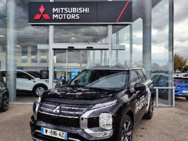 Voir le détail de l'offre de cette MITSUBISHI Outlander 2.4 PHEV 306ch Instyle 4WD de 2025 en vente à partir de 60 999 € 