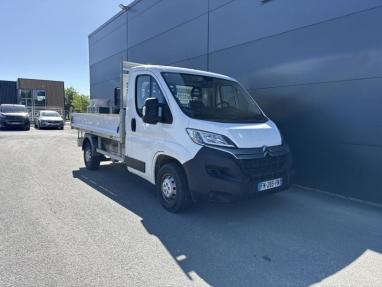 Voir le détail de l'offre de cette CITROEN Jumper Benne 35 L2 2.2 BlueHDi 130 S&S BVM6 Control de 2020 en vente à partir de 21 999 € 