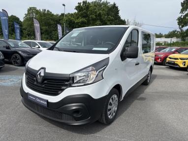 Voir le détail de l'offre de cette RENAULT Trafic Fg L1H1 1000 1.6 dCi 120ch Cabine Approfondie Grand Confort Euro6 de 2018 en vente à partir de 360.89 €  / mois