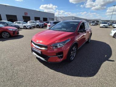 Voir le détail de l'offre de cette KIA XCeed 1.6 CRDI 136ch MHEV Premium 2021 de 2022 en vente à partir de 290.6 €  / mois