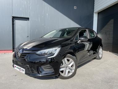 Voir le détail de l'offre de cette RENAULT Clio 1.6 E-Tech hybride 145ch Engineered de 2021 en vente à partir de 17 999 € 