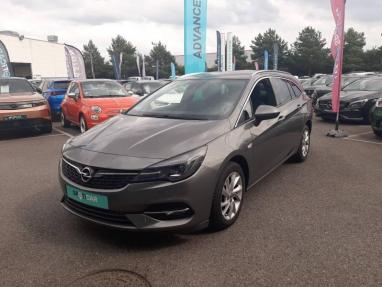 Voir le détail de l'offre de cette OPEL Astra Sports Tourer 1.2 Turbo 130ch Elegance Business 7cv de 2020 en vente à partir de 159.24 €  / mois