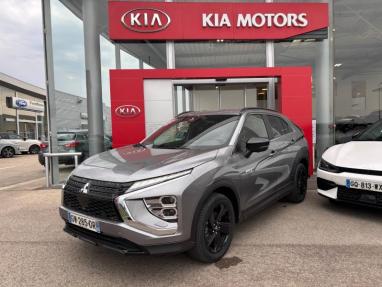 Voir le détail de l'offre de cette MITSUBISHI Eclipse Cross 2.4 MIVEC PHEV 188ch Black Collection 4WD 2023 de 2024 en vente à partir de 322.17 €  / mois