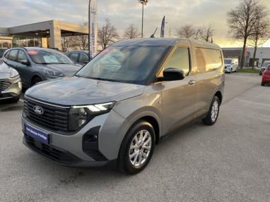 Voir le détail de l'offre de cette FORD Transit Courier 1.5 EcoBlue 100ch Limited de 2024 en vente à partir de 273.28 €  / mois